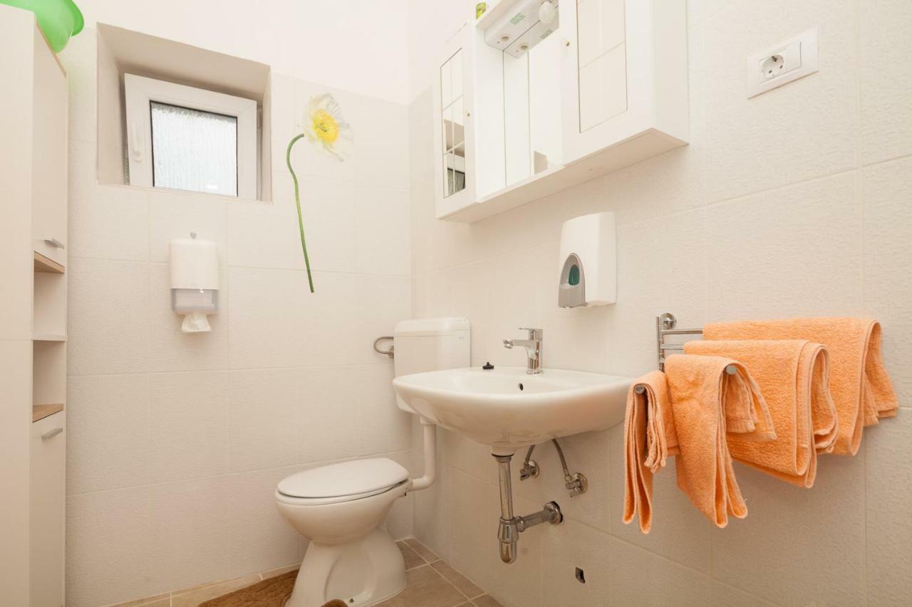 Apartamento Miramare Pomer Exterior foto